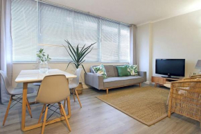 Perspectives 1 Bedroom Apartment in CBD with rooftop pool and views